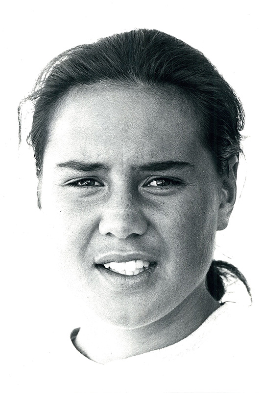 Ana Noovao profile